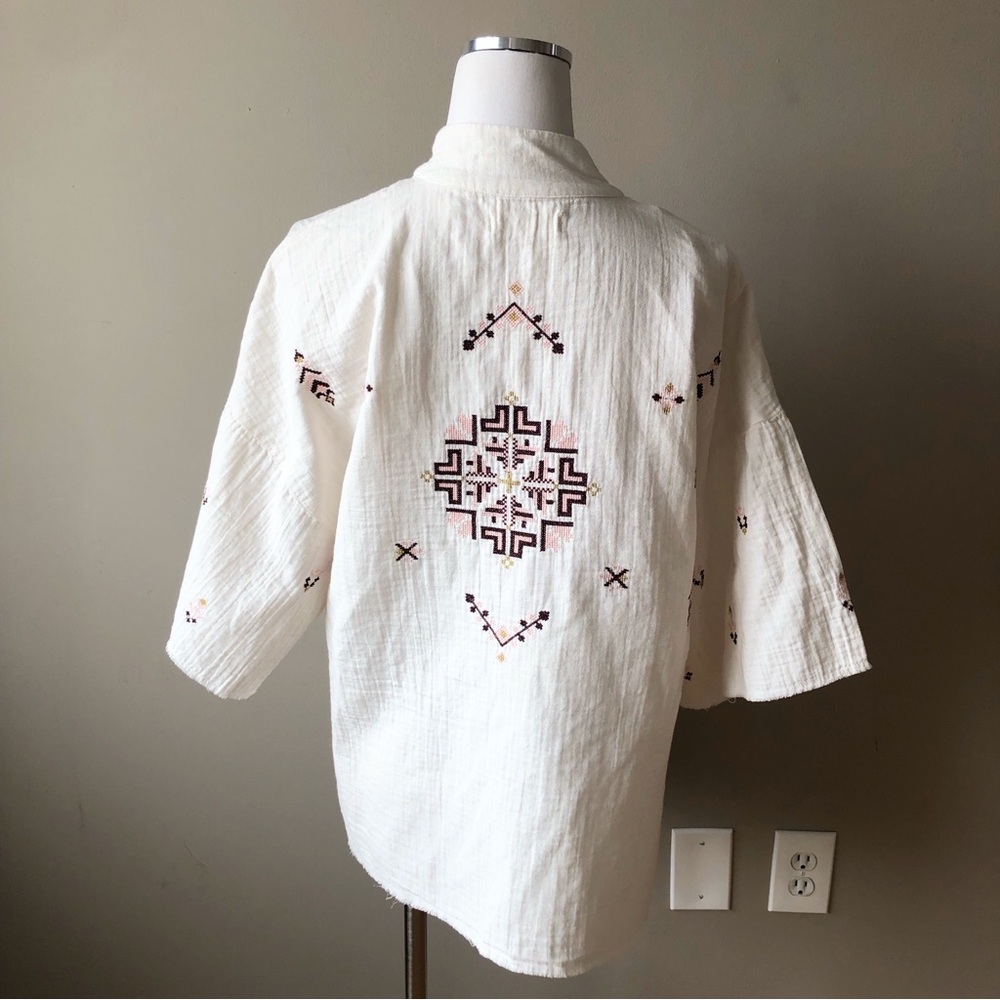 Lucky Brand Cream Open-Front Embroidered Kimono Jacket - Picture 2 of 12